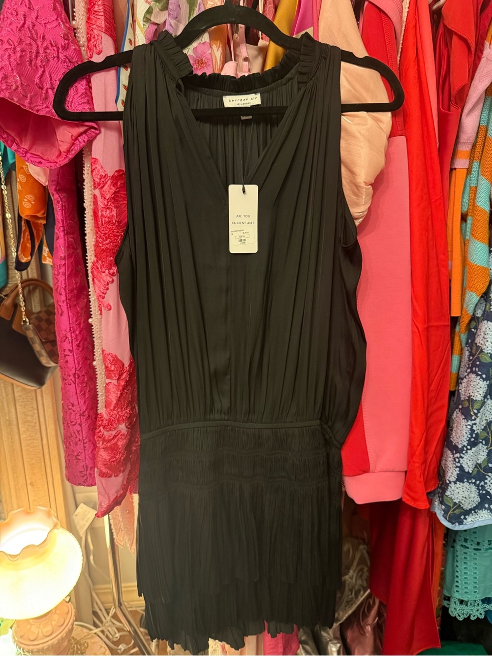 Current Air Black Sleeveless Pleated V-Neck Mini Dress